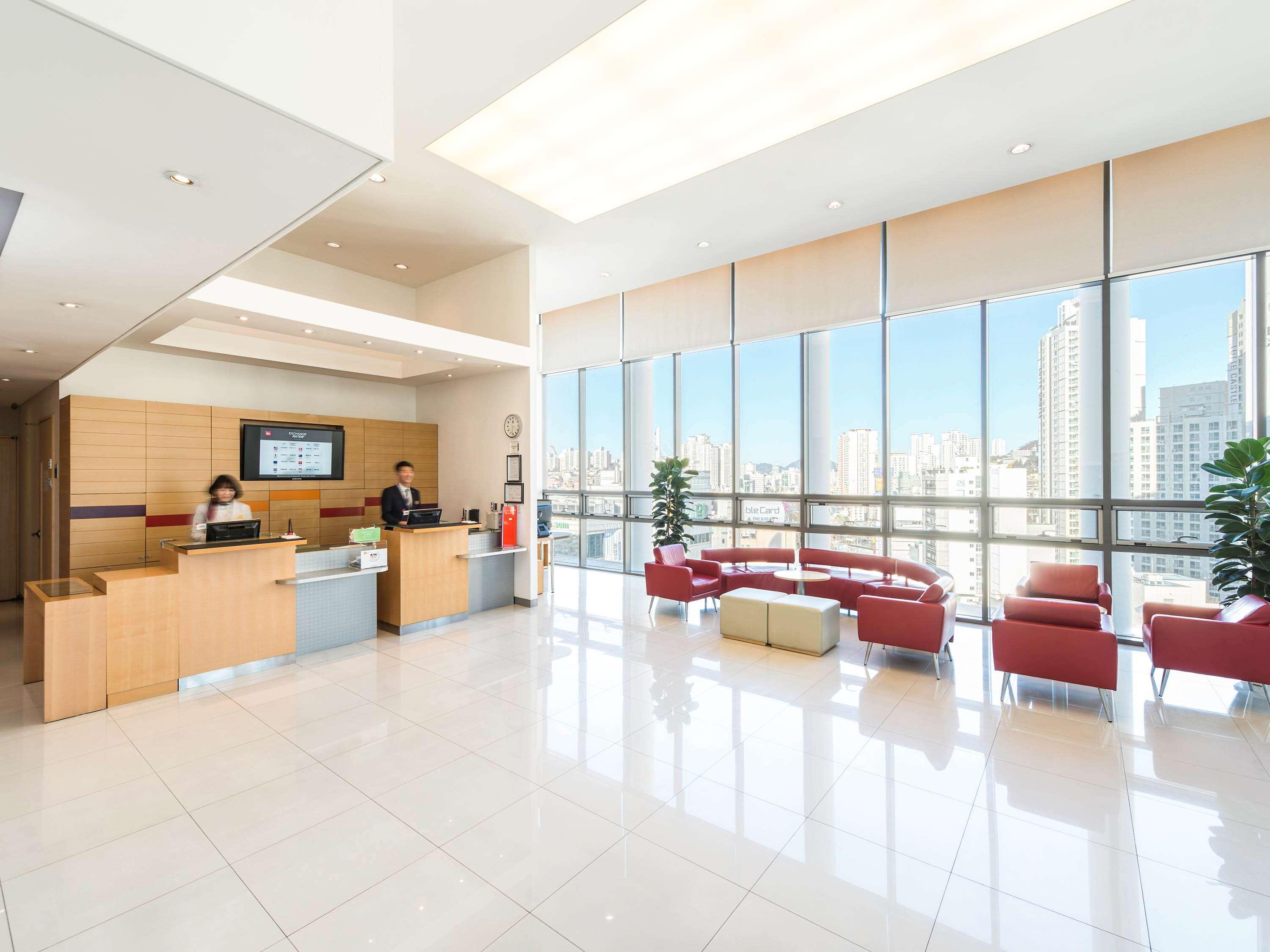 Ibis Ambassador Busan City Centre Extérieur photo