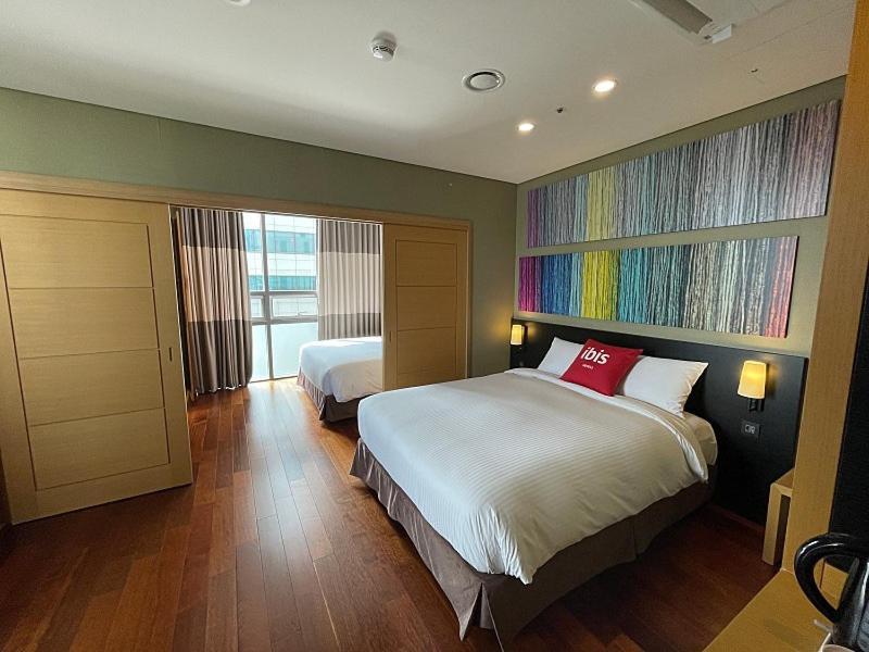 Ibis Ambassador Busan City Centre Extérieur photo